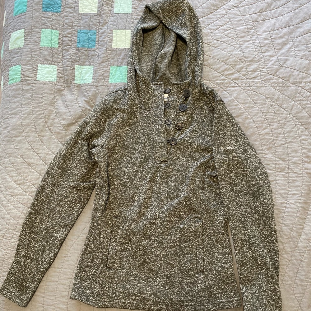 Columbia green cozy sweater